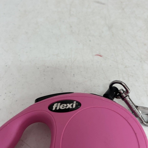 Flexi New Classic Retractable Dog Leash, Cord, 10 Ft For Dogs up to 18 lbs - Picture 10 of 10